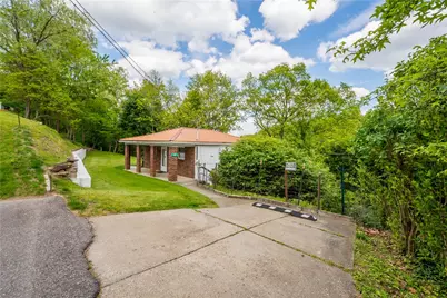 1511 Ridge Street, Moon/Crescent Twp, PA 15108 - Photo 4