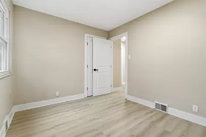 814 Fruithurst Dr, Pittsburgh, PA 15228 - Photo 24
