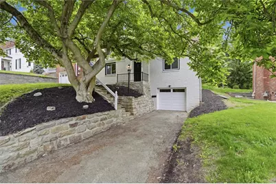 814 Fruithurst Dr, Pittsburgh, PA 15228 - Photo 28