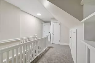 814 Fruithurst Dr, Pittsburgh, PA 15228 - Photo 36