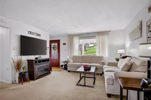 1006 Grant Ave, Monessen, PA 15062 - Photo 6