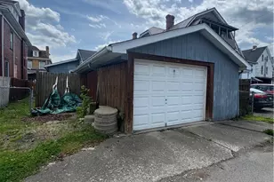 215 Maple St, Kittanning, PA 16201 - Photo 36