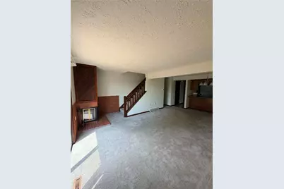 647 Sunset Circle, Cranberry Township, PA 16066 - Photo 6
