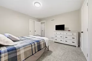 315 Lesnett Rd, Pittsburgh, PA 15241 - Photo 26