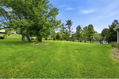 315 Lesnett Rd, Pittsburgh, PA 15241 - Photo 38