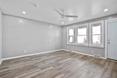 1508 Rockland Ave #1, Beechview, PA 15216 - Photo 4