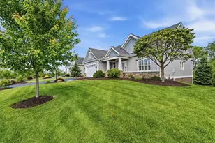 228 Indian Ridge Ln, North Strabane, PA 15317 - Photo 2