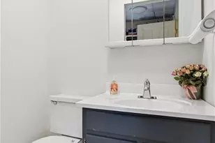 310 E Grandview Ave, Zelienople, PA 16063 - Photo 14