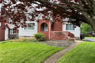 406 Service Ave, Sharon, PA 16146 - Photo 2