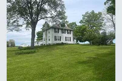 1055 E Lake Road, Delaware Township, PA 16154 - Photo 10