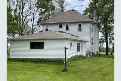 1055 E Lake Road, Delaware Township, PA 16154 - Photo 4