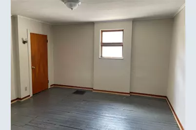 332 Quay Street, Vandergrift, PA 15629 - Photo 12