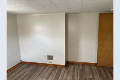 332 Quay Street, Vandergrift, PA 15629 - Photo 6