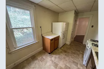 803 6th St, New Brighton, PA 15066 - Photo 6