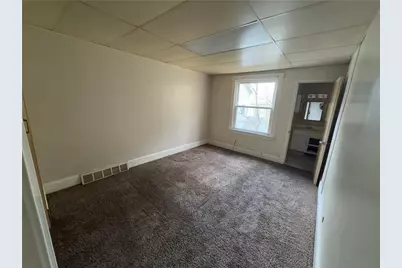 803 6th St, New Brighton, PA 15066 - Photo 8