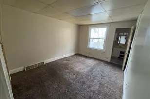 803 6th St, New Brighton, PA 15066 - Photo 8