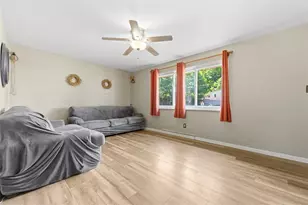 214 Barr St, Canonsburg, PA 15317 - Photo 6
