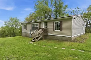 144 Circle Dr, Center Township-Homer City, PA 15748 - Photo 2