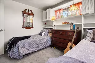 405 Peters Dr, Pittsburgh, PA 15116 - Photo 26