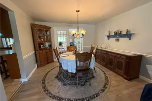 405 Peters Dr, Pittsburgh, PA 15116 - Photo 8