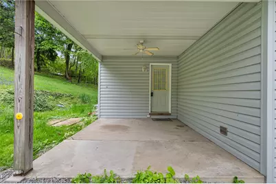 1620 Clark Ln, Harrison Township, PA 15065 - Photo 2
