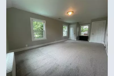 7800 Perry Hwy, Ross Twp, PA 15237 - Photo 16