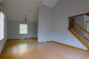 2018 Lori Ln, Hermitage, PA 16148 - Photo 12