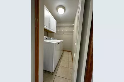 2018 Lori Lane, Hermitage, PA 16148 - Photo 8