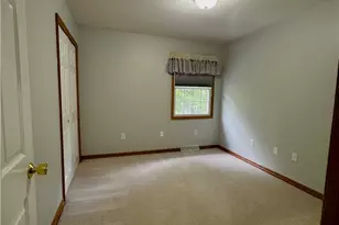 2018 Lori Ln, Hermitage, PA 16148 - Photo 28