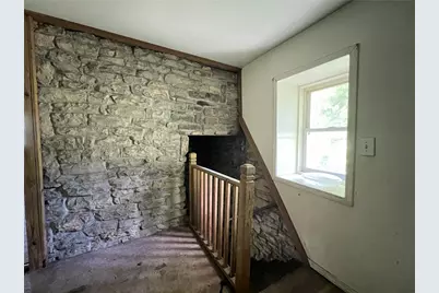 518 Coolspring Jumonville Rd, North Union Township, PA 15445 - Photo 6