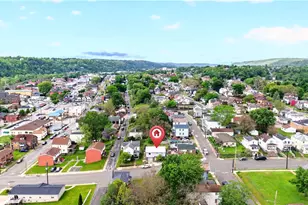 705 14th St, New Brighton, PA 15066 - Photo 2