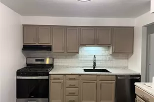 308 Cortez Dr, Canton Township, PA 15301 - Photo 4