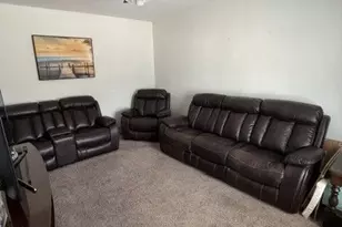 353 S Hamilton Ave, Greensburg, PA 15601 - Photo 6