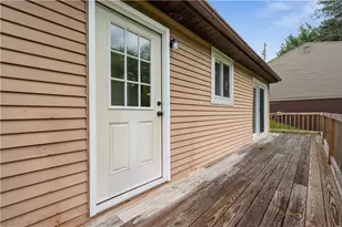 509 Burns St, Vandergrift, PA 15690 - Photo 12