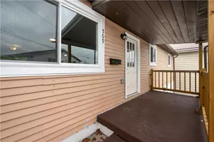 509 Burns St, Vandergrift, PA 15690 - Photo 14