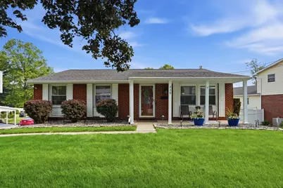 325 McWilliams Drive, Harrison Township, PA 15065 - Photo 2
