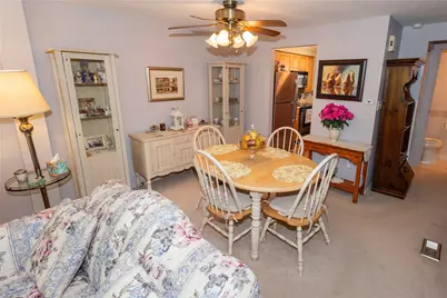 131 Lebeouf Dr, Pittsburgh, PA 15068 - Photo 6