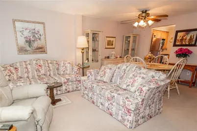 131 Lebeouf Dr, Pittsburgh, PA 15068 - Photo 8