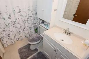 131 Lebeouf Dr, Pittsburgh, PA 15068 - Photo 20