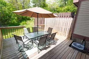 131 Lebeouf Dr, Pittsburgh, PA 15068 - Photo 30