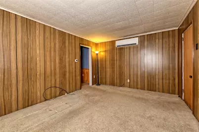 229 S 5th St, Youngwood, PA 15697 - Photo 10