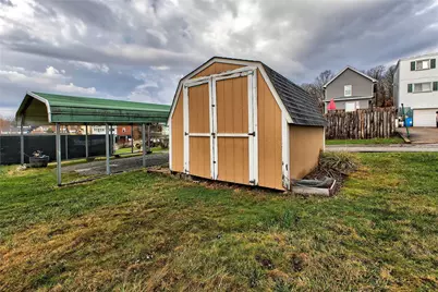 229 S 5th St, Youngwood, PA 15697 - Photo 2
