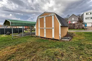 229 S 5th St, Youngwood, PA 15697 - Photo 2