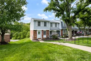 119 Shadowlawn Dr, Pittsburgh, PA 15236 - Photo 2