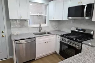 7934 Lincoln Rd, Pittsburgh, PA 15147 - Photo 12