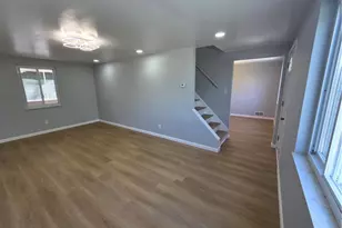 7934 Lincoln Rd, Pittsburgh, PA 15147 - Photo 4