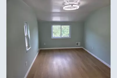 7934 Lincoln Rd, Pittsburgh, PA 15147 - Photo 22