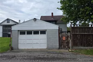 112 Fairview St, Union Township, PA 15038 - Photo 14