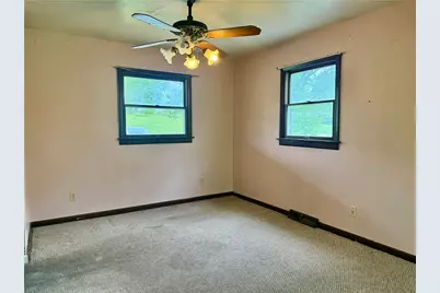 781 Sarsi Trl, Coolspring Township, PA 16137 - Photo 8