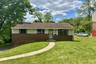 5764 Wilson Dr, Bethel Park, PA 15102 - Photo 20
